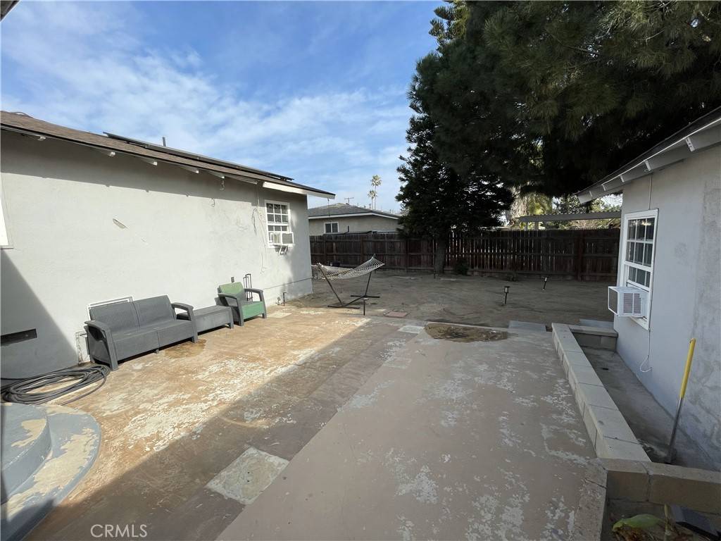 Rialto, CA 92376,249 W Morgan ST