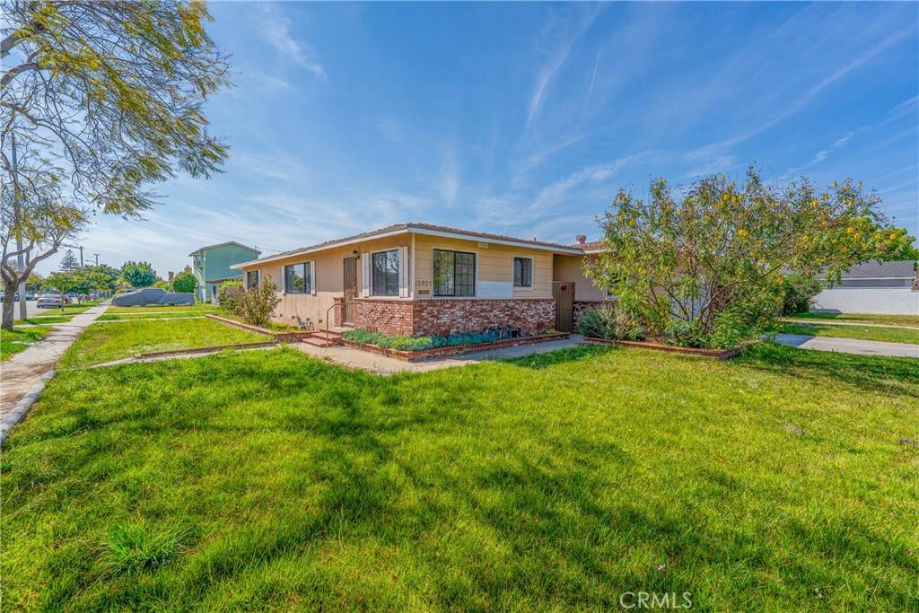 Norwalk, CA 90650,12825 Fairford AVE