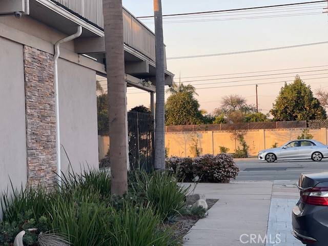 Anaheim, CA 92804,3030 W BALL RD W #B