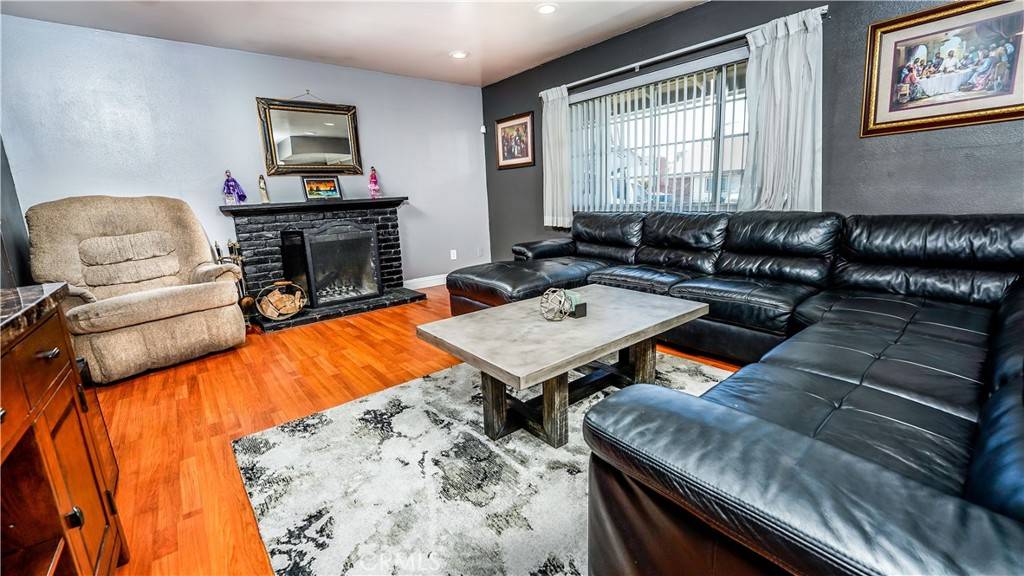 Carson, CA 90746,18424 Milmore AVE