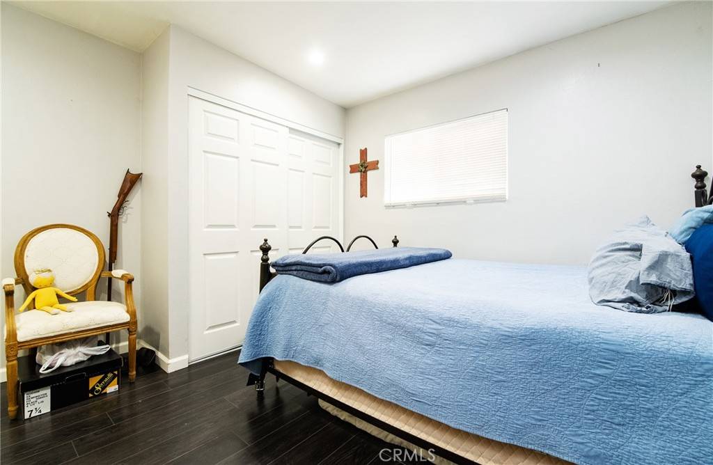 13624 Merkel AVE Paramount, CA 90723