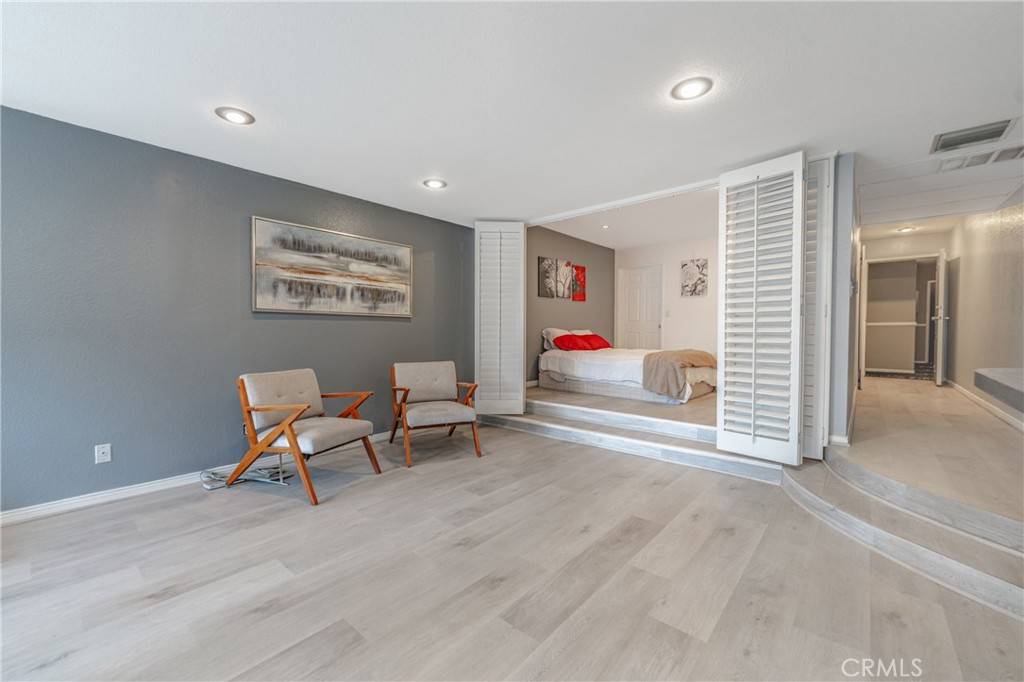 1355 N Sierra Bonita AVE #307 West Hollywood, CA 90046