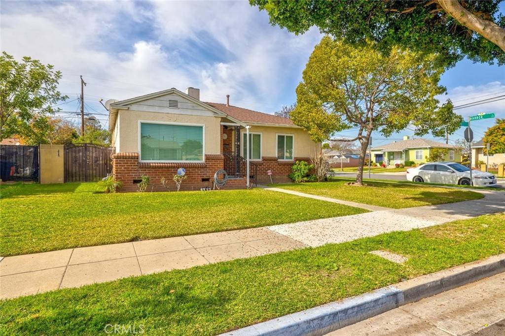 Commerce, CA 90040,2403 Senta AVE