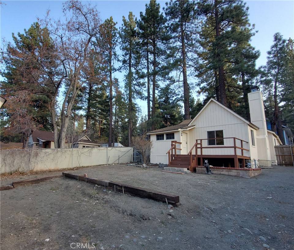 Wrightwood, CA 92397,1131 Apple AVE