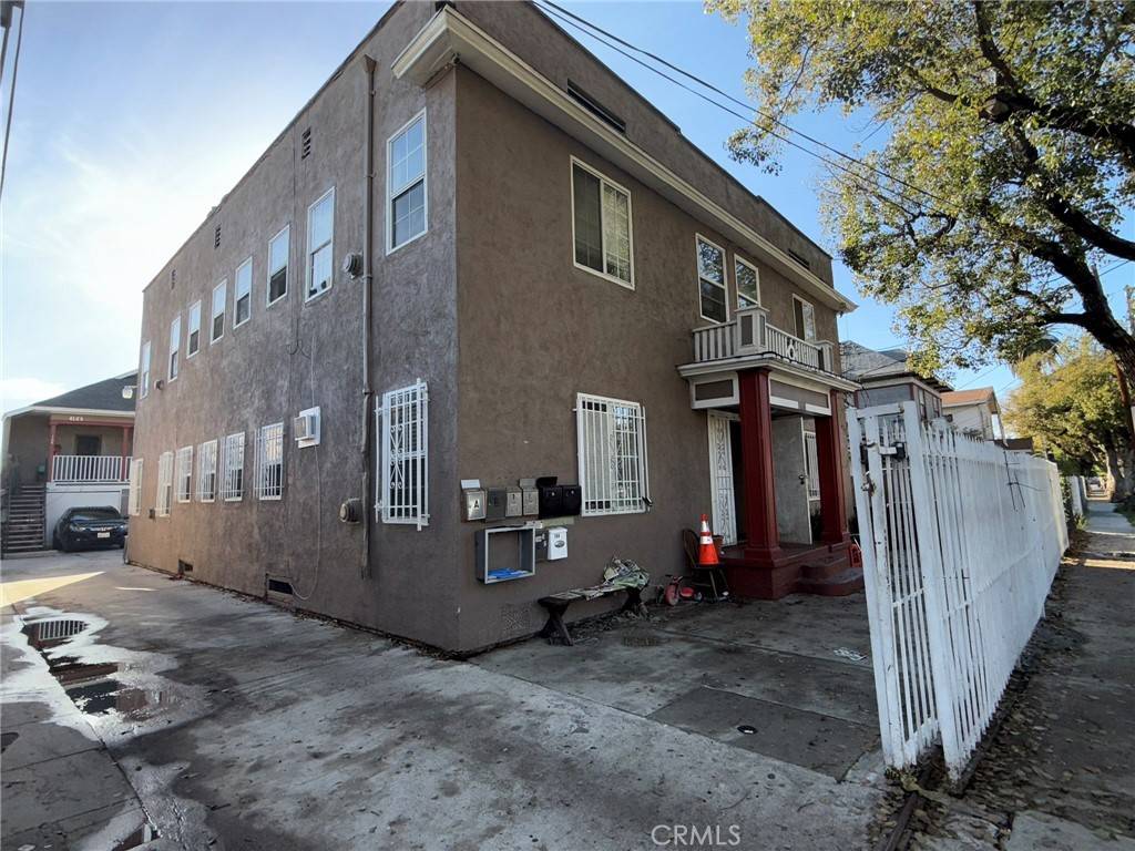 Los Angeles, CA 90011,166 E 36th ST #B