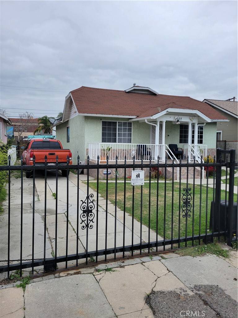Los Angeles, CA 90044,1307 W 77th ST
