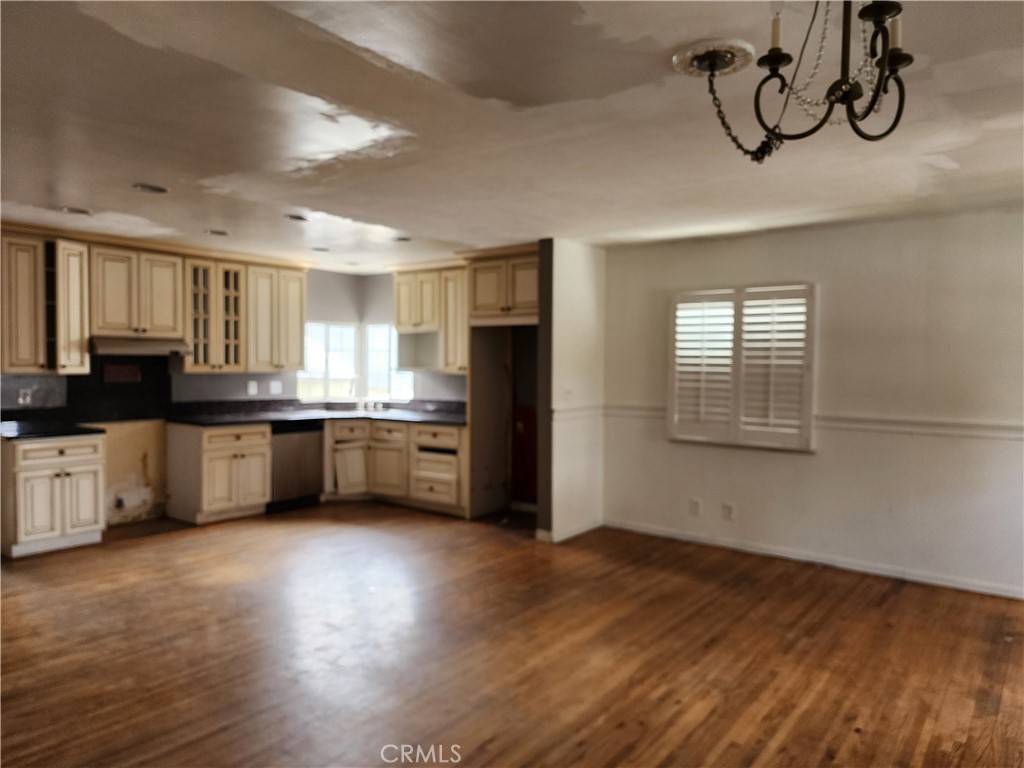 Lakewood, CA 90713,5322 Briercrest AVE