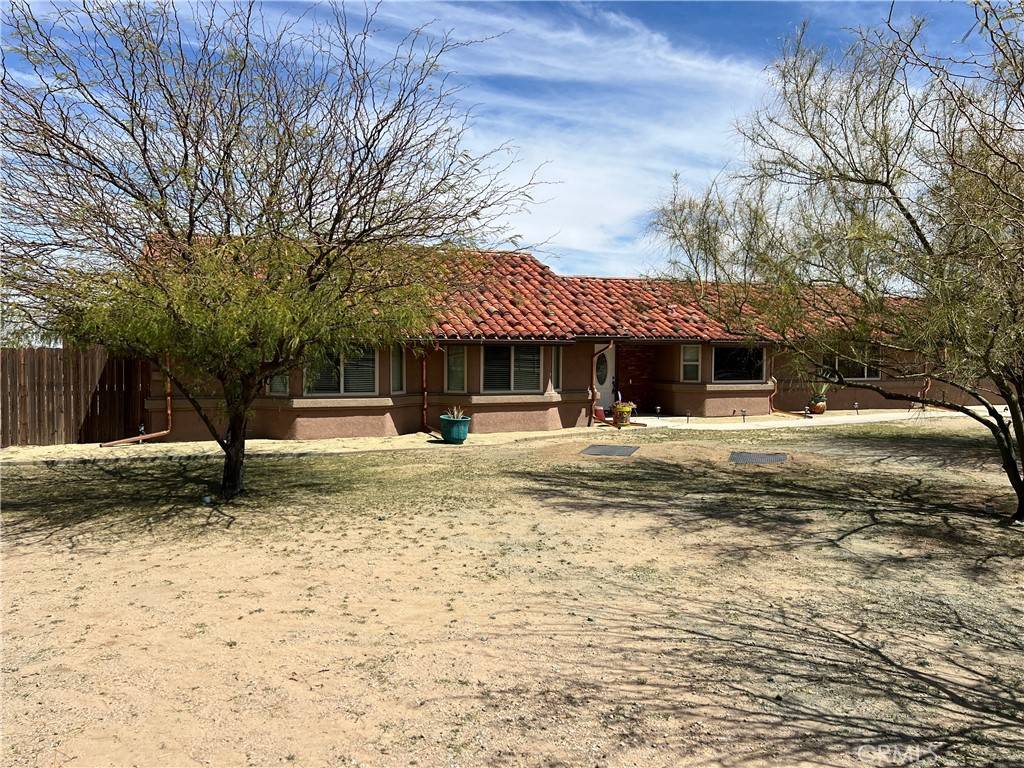 Oak Hills, CA 92344,14064 Tioga ST