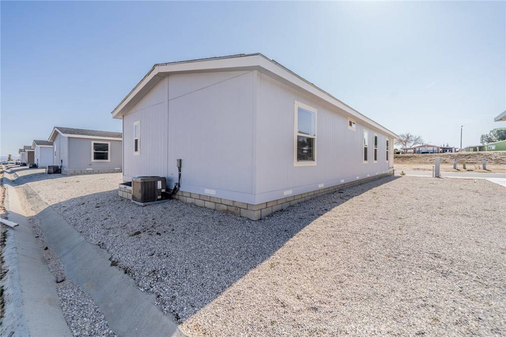 Hesperia, CA 92345,12550 Main ST #140