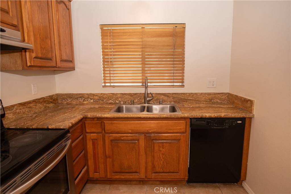 Inglewood, CA 90302,719 N Eucalyptus AVE #19A