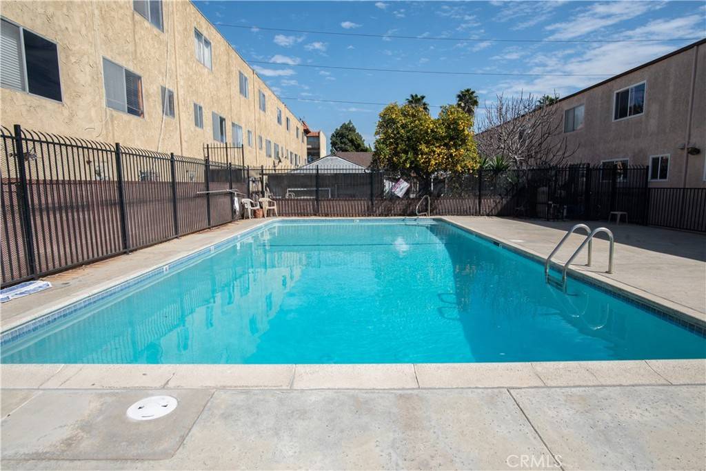 Inglewood, CA 90302,719 N Eucalyptus AVE #19A