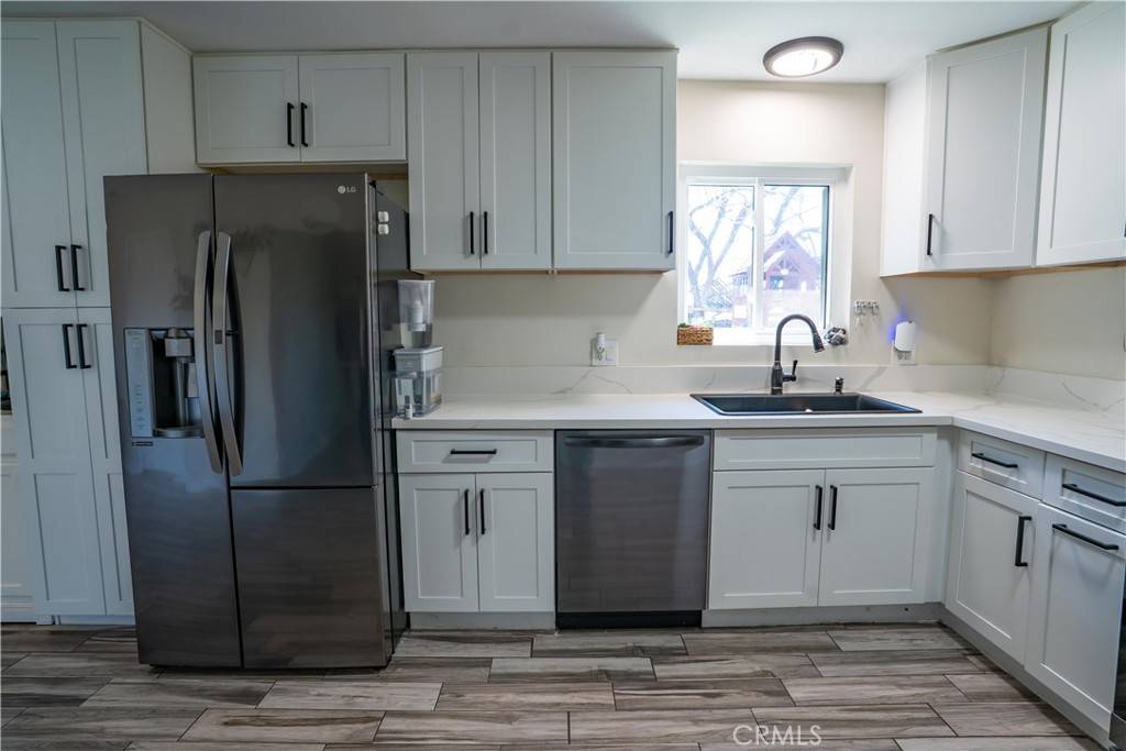 Yucaipa, CA 92399,32969 Avenue D