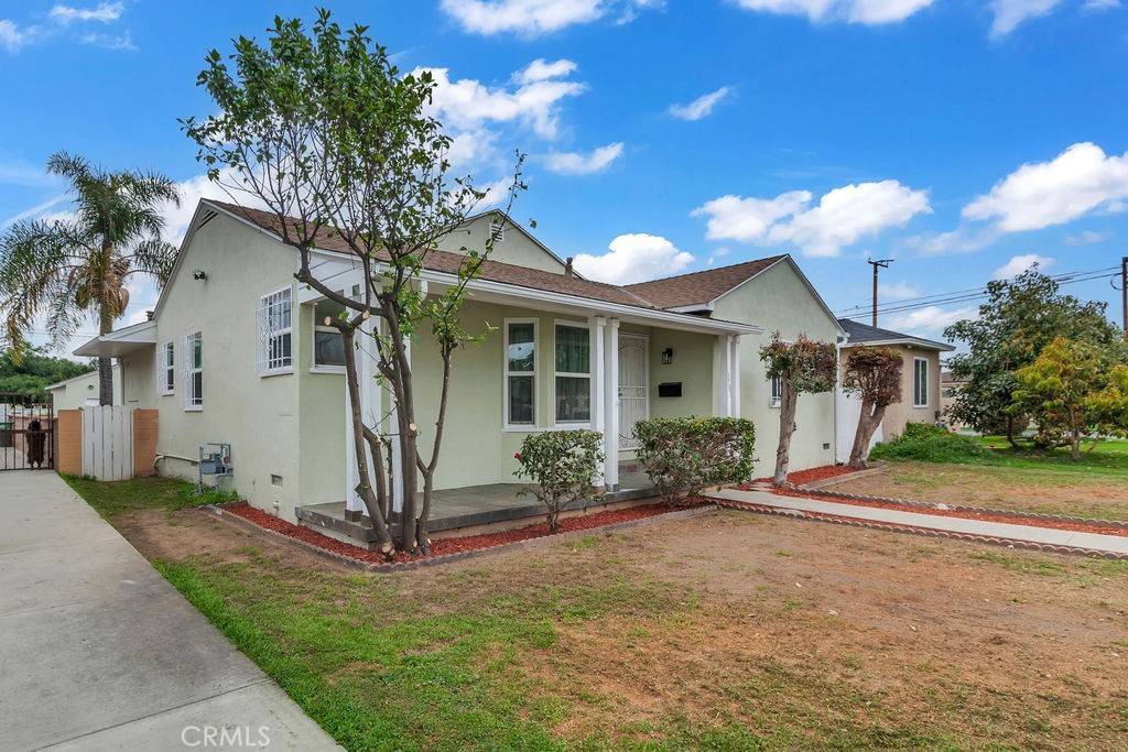 Lynwood, CA 90262,3781 Palm AVE