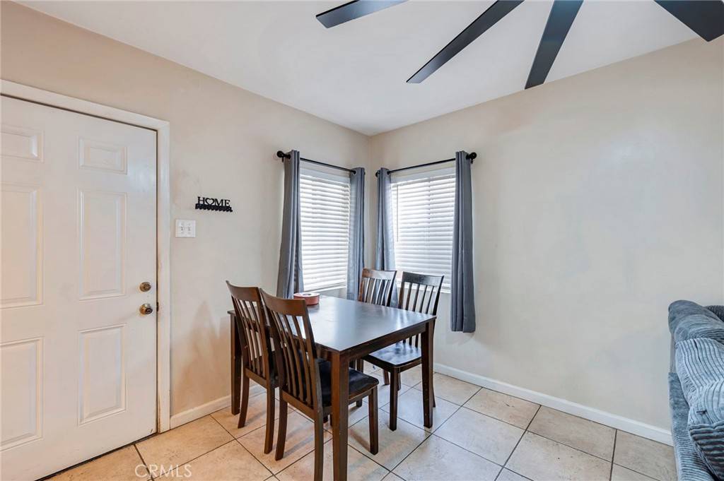 Compton, CA 90222,13122 S Largo AVE