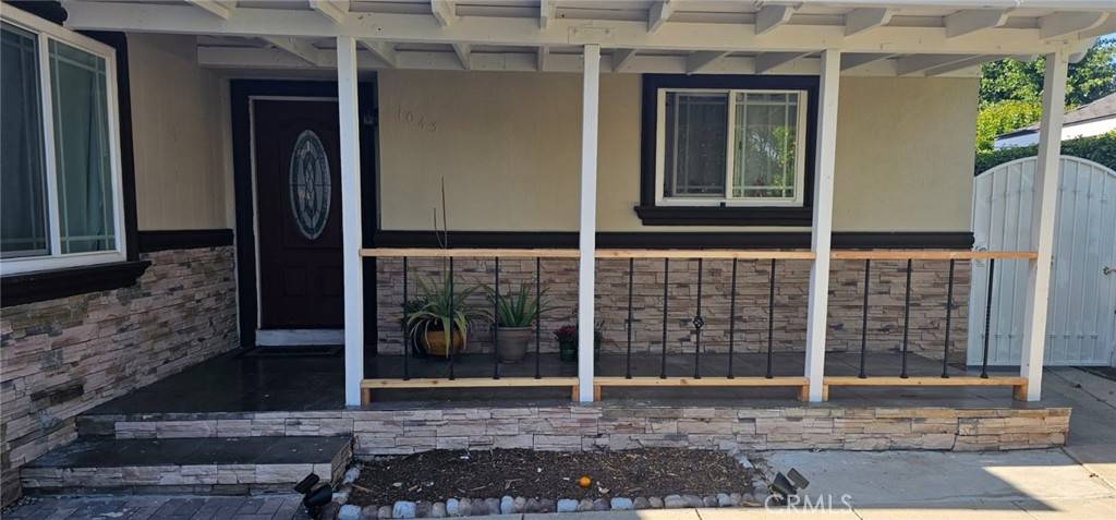 Santa Ana, CA 92706,1043 W Orange RD