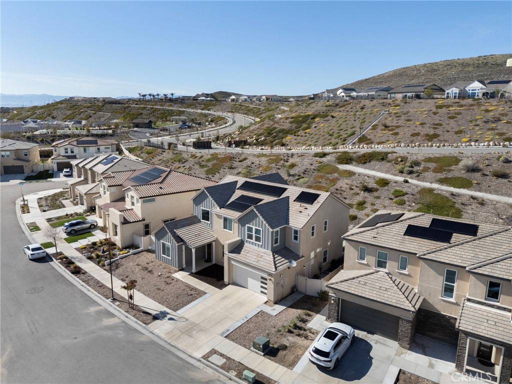 Saugus, CA 91350,17725 Ridgeline CT