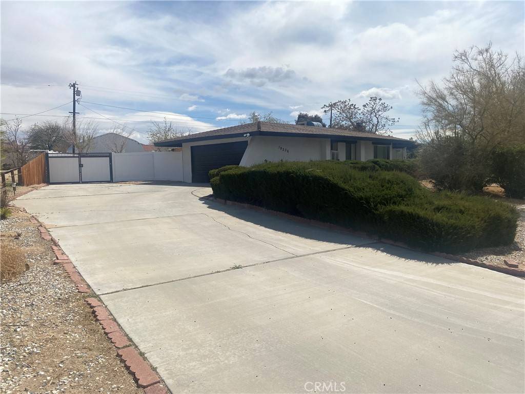 Apple Valley, CA 92307,19236 Hupa RD