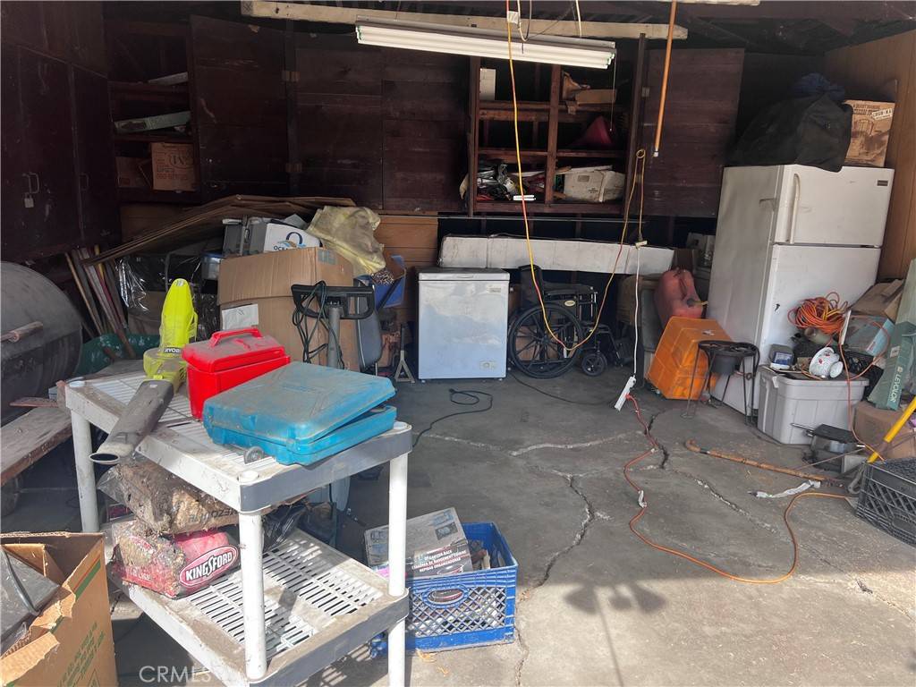 Los Angeles, CA 90044,1057 W 109th PL