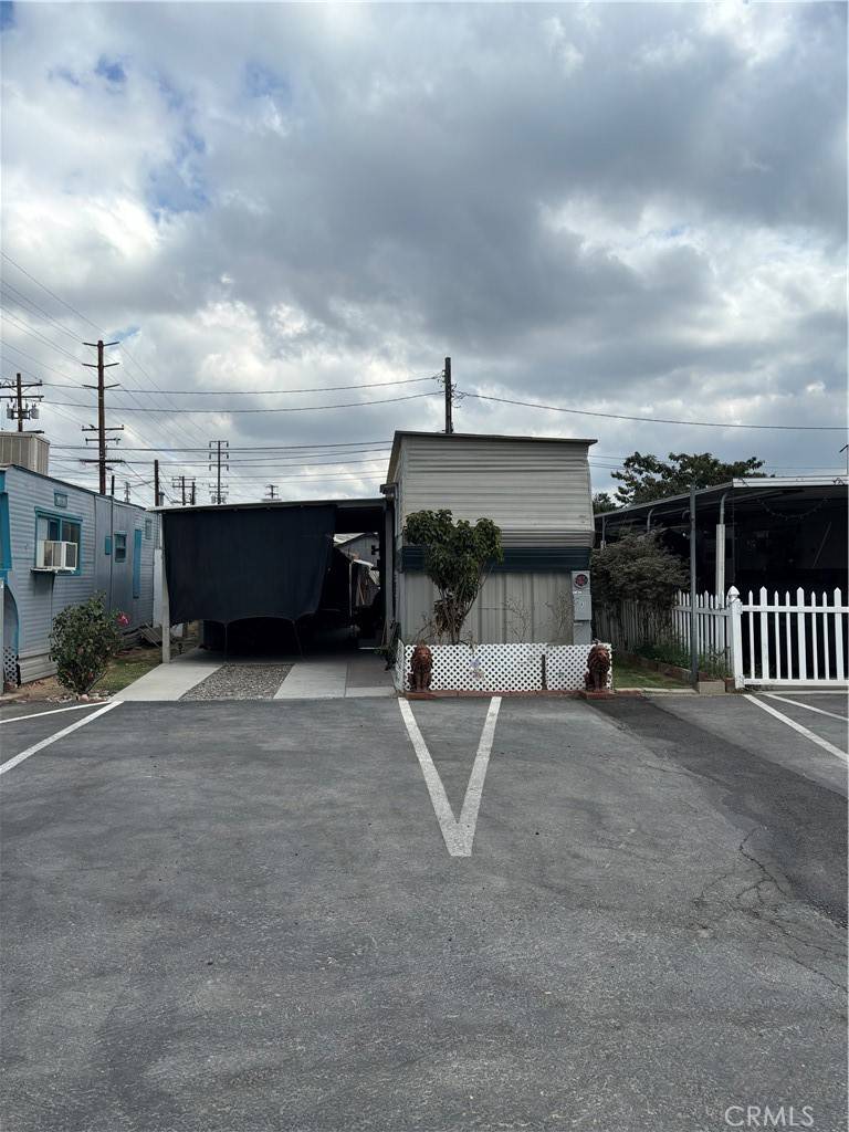 Covina, CA 91723,375 E SAN BERNADINO #A5