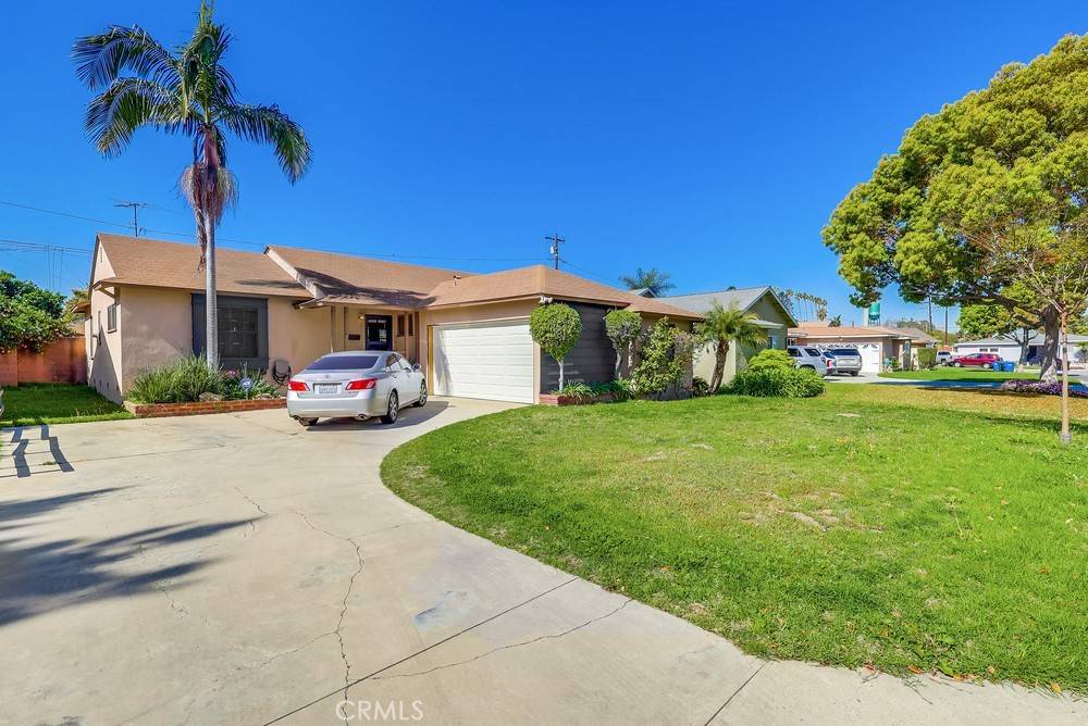 Downey, CA 90242,7826 Comolette ST