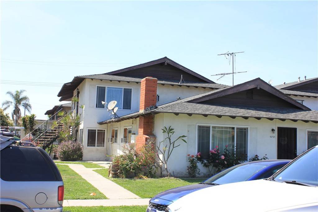 Paramount, CA 90723,15721 Perilla AVE