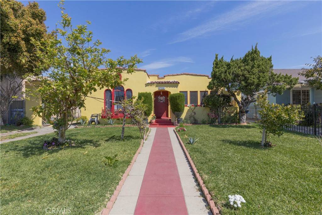 Huntington Park, CA 90255,2725 Grand AVE