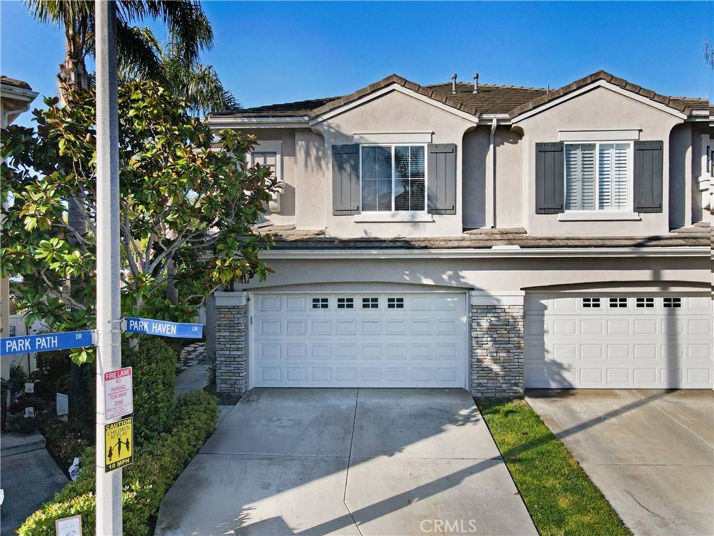Huntington Beach, CA 92648,7616 Park Path DR