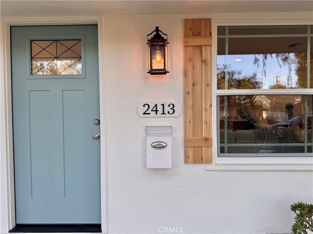 Fullerton, CA 92833,2413 W Oak AVE