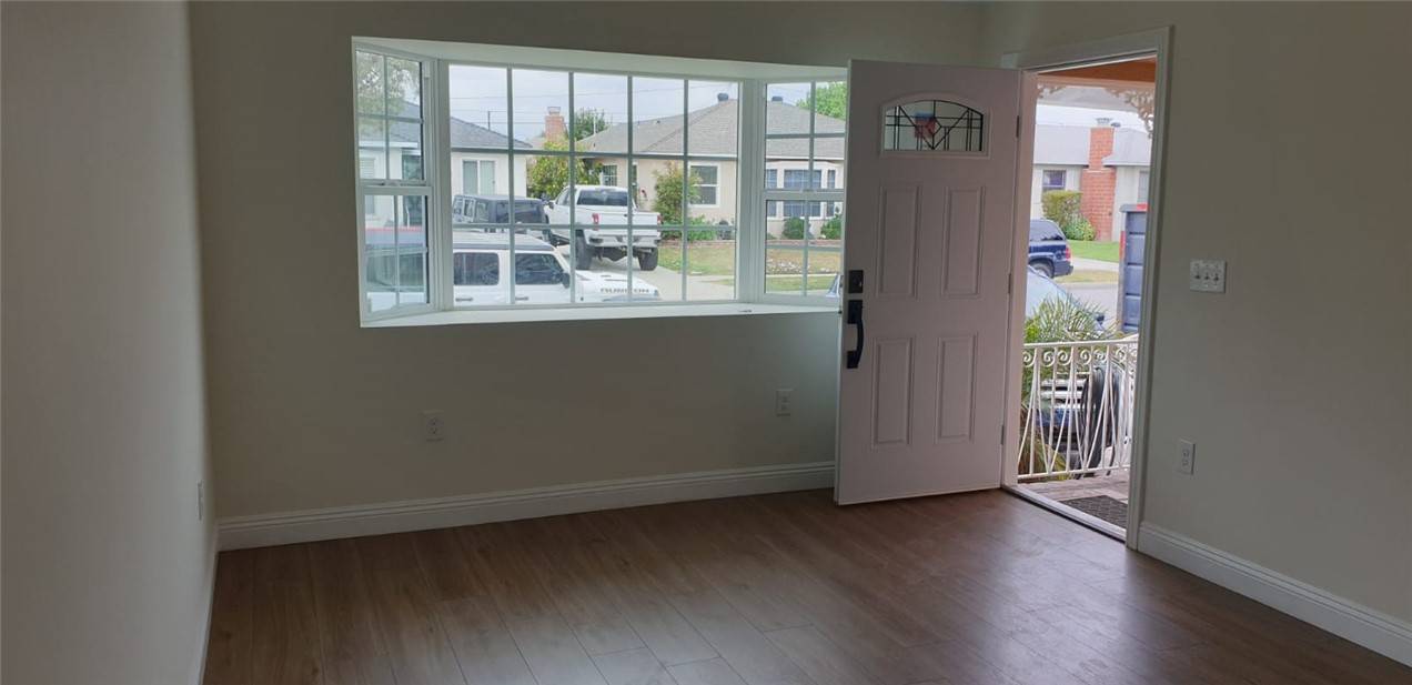 Lakewood, CA 90713,4622 Ladoga AVE
