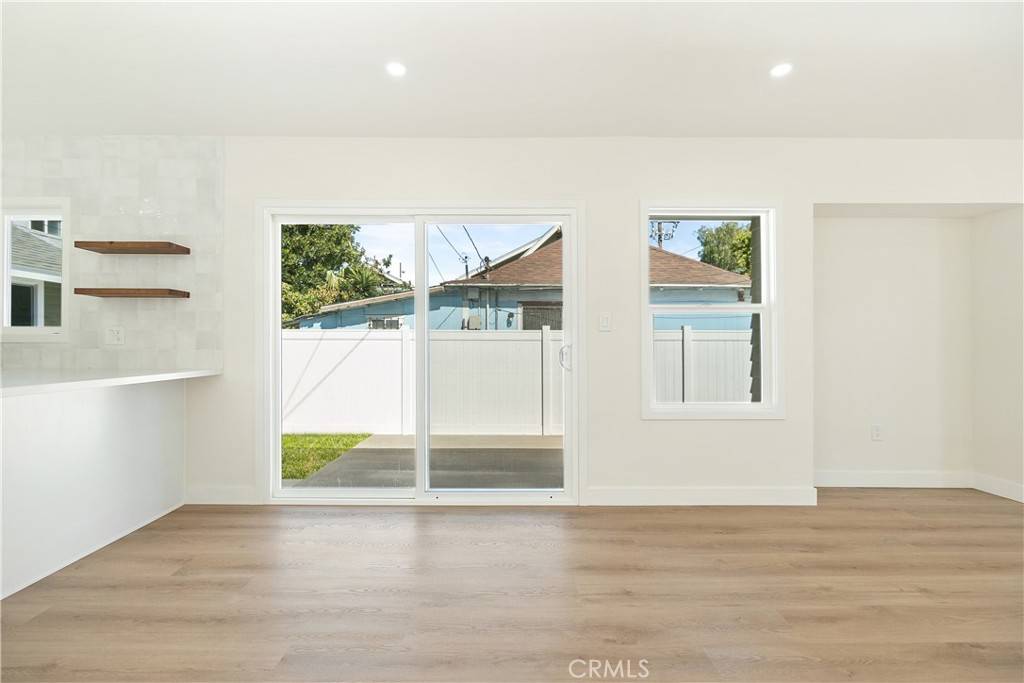 Long Beach, CA 90813,1027 E 10th St