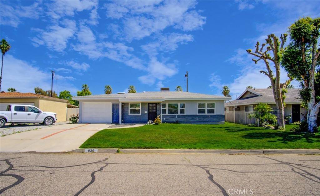 Colton, CA 92324,920 Latham ST