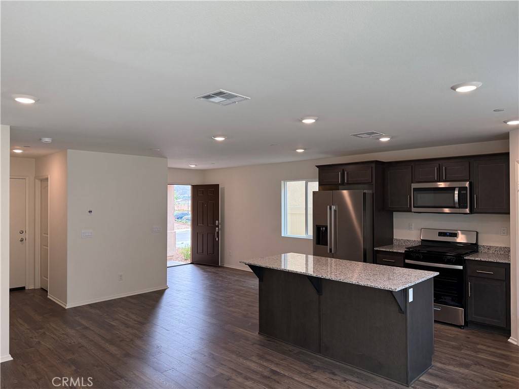 Moreno Valley, CA 92555,14077 Shayna ST