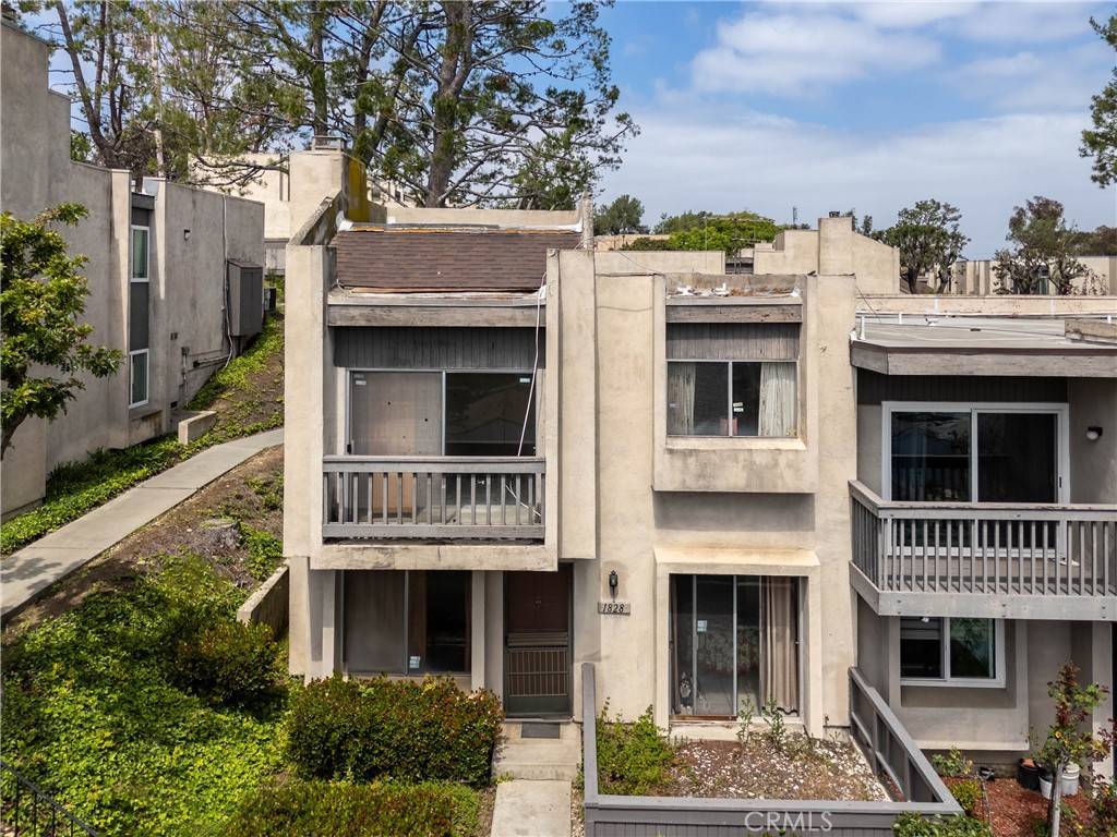 Montebello, CA 90640,1828 Rainbow Terrace LN