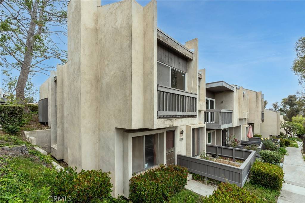 Montebello, CA 90640,1828 Rainbow Terrace LN
