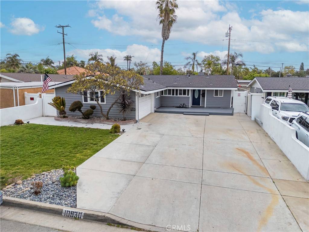 Whittier, CA 90603,10930 Groveland AVE