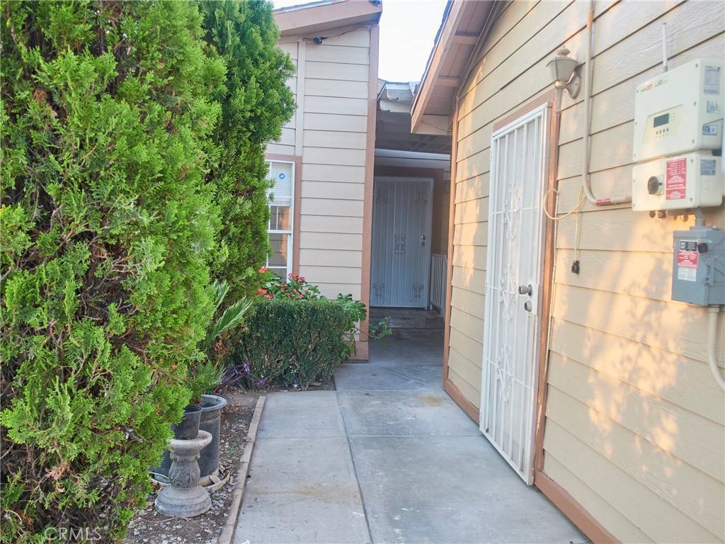 San Jacinto, CA 92583,335 E Mead ST