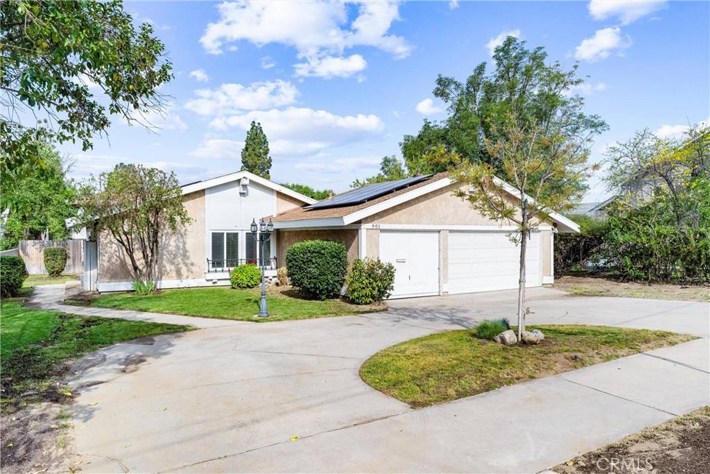Redlands, CA 92374,901 Church ST