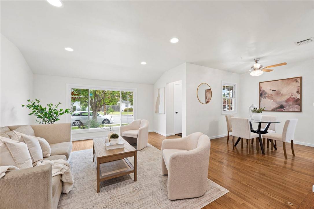 Monrovia, CA 91016,1705 Pilgrim Way