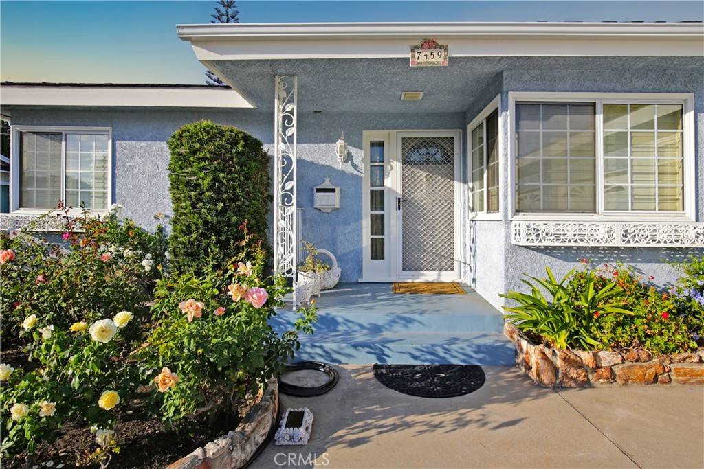 Downey, CA 90242,7459 Corey ST