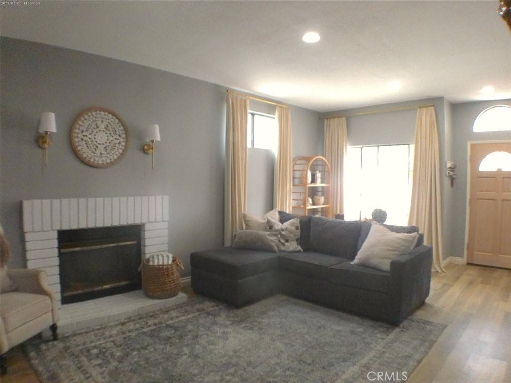 Carson, CA 90745,140 W 220th ST #105