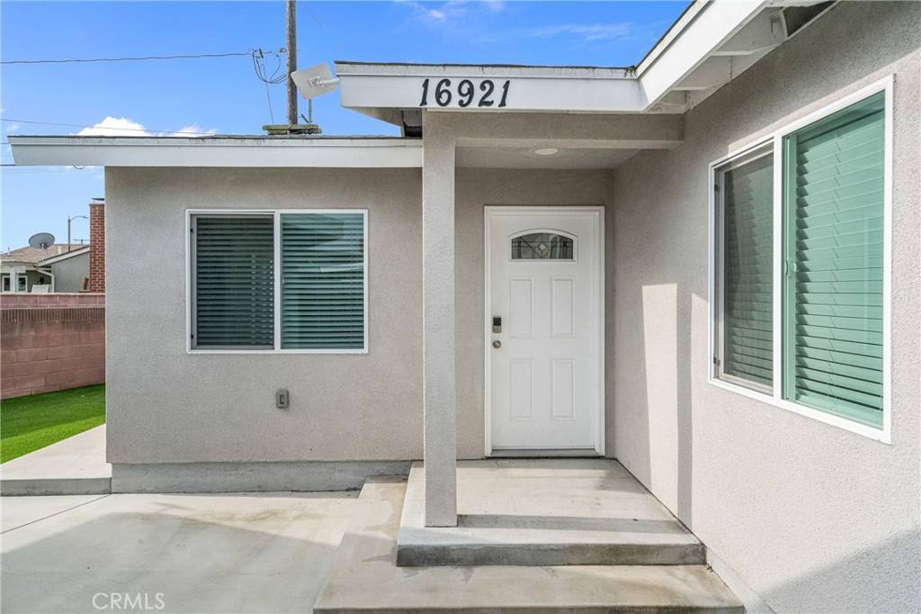Torrance, CA 90504,16921 Daphne AVE