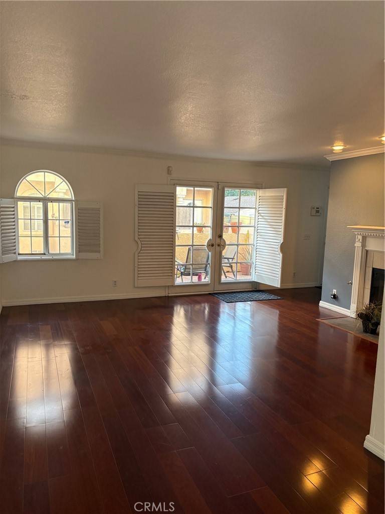 Paramount, CA 90723,15928 Hunsaker AVE #11