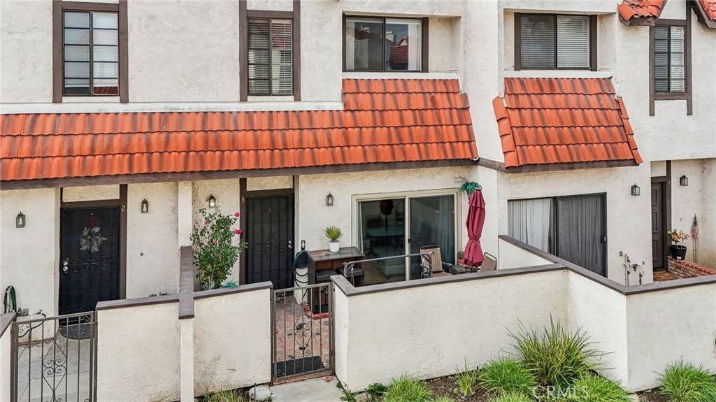 Canyon Country, CA 91387,27614 Nugget DR #3