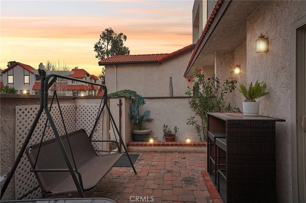 Canyon Country, CA 91387,27614 Nugget DR #3