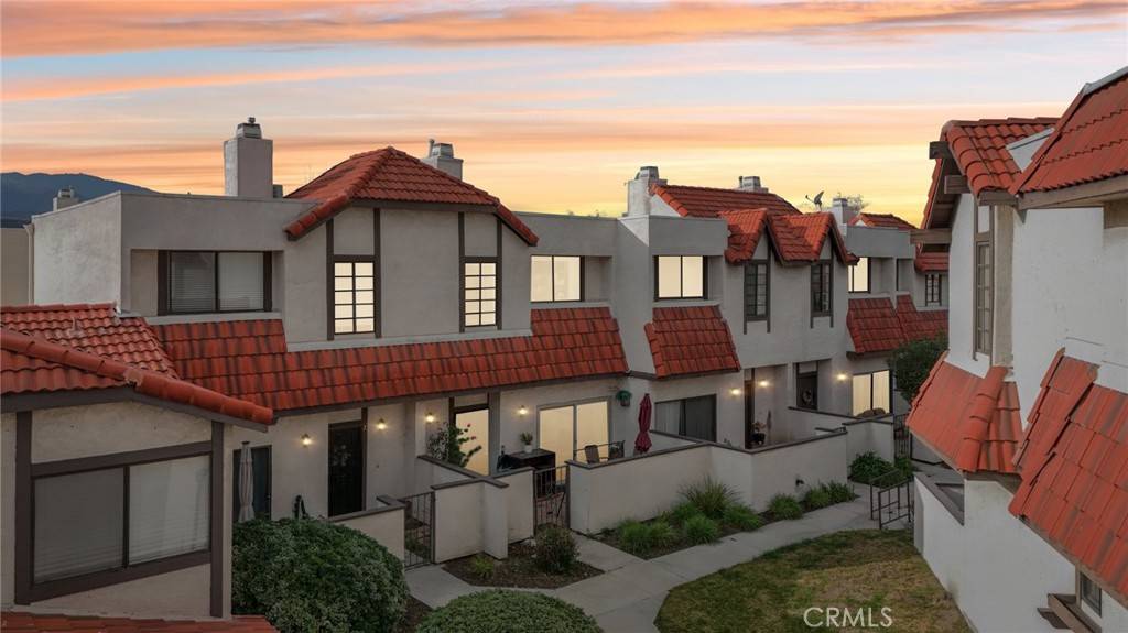 Canyon Country, CA 91387,27614 Nugget DR #3