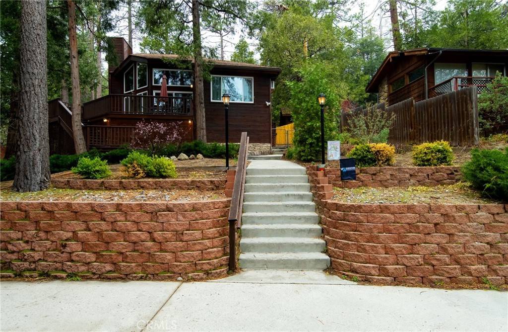 Idyllwild, CA 92549,25689 Cedar Glen DR