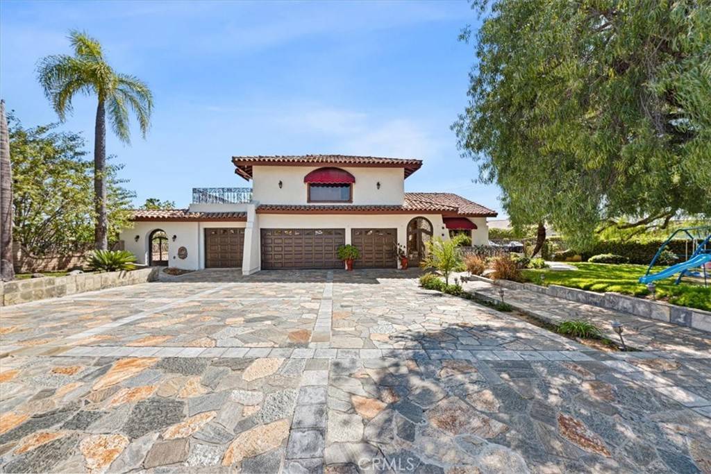 Buena Park, CA 90621,8540 Waverly DR