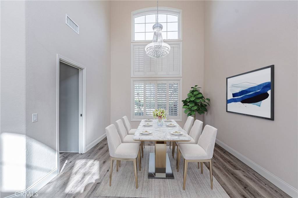 Corona, CA 92879,429 Somerset Cir.