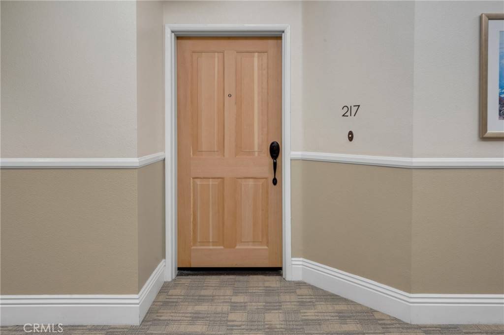 Newport Beach, CA 92663,210 Lille LN #217