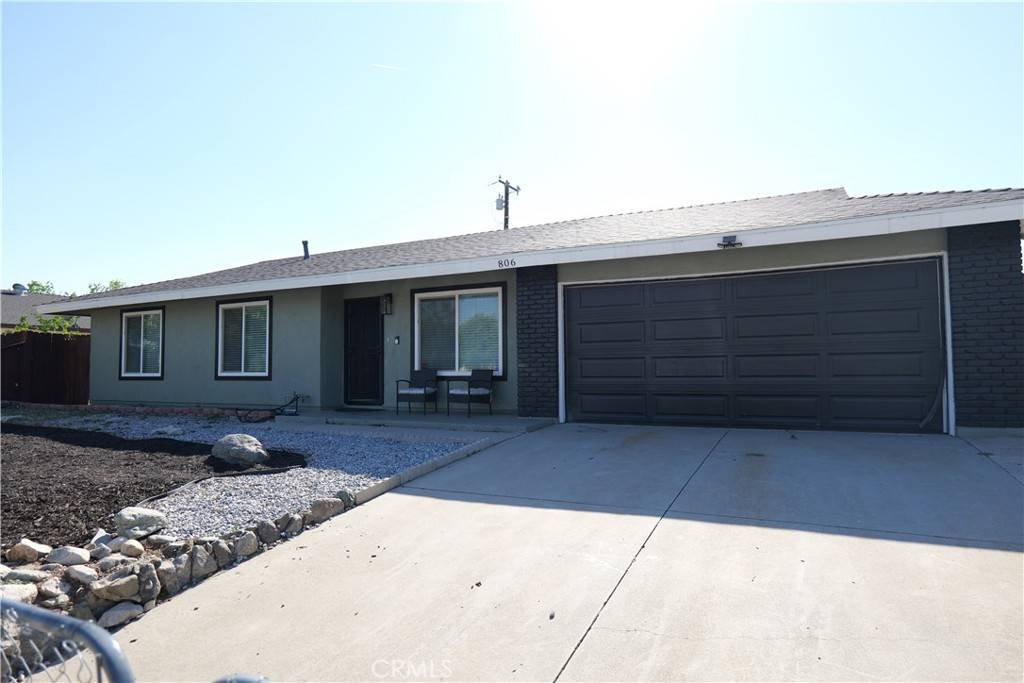Bloomington, CA 92316,806 S Sandalwood AVE